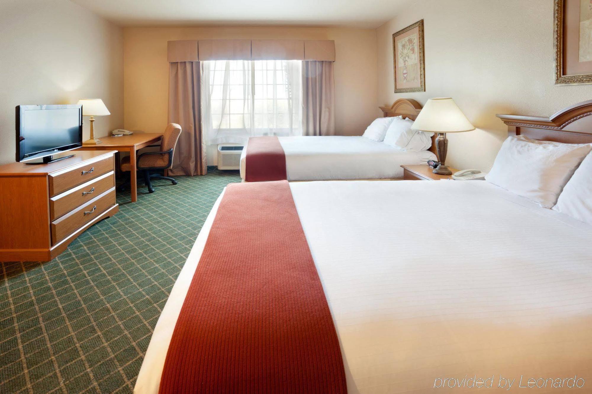 Holiday Inn Express Hotel And Suites Alice By Ihg Room photo